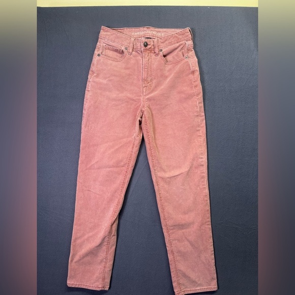 American Eagle Corduroy Mom Straight Jeans Womens 2 Pants Comfy Stretch 1444 - Picture 1 of 11